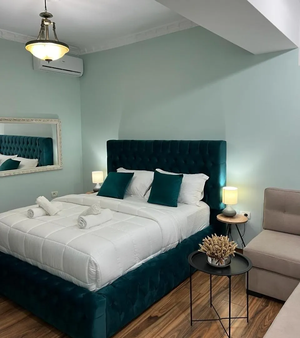 Contatti di Franci\'S Apartment No3